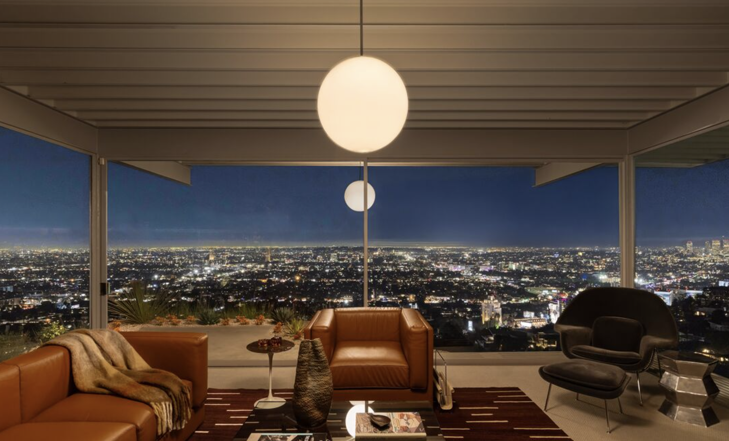 francis-york-iconic-LA-stahl-house-case-study-house-22-pierre-koenig-los-angeles-24.png