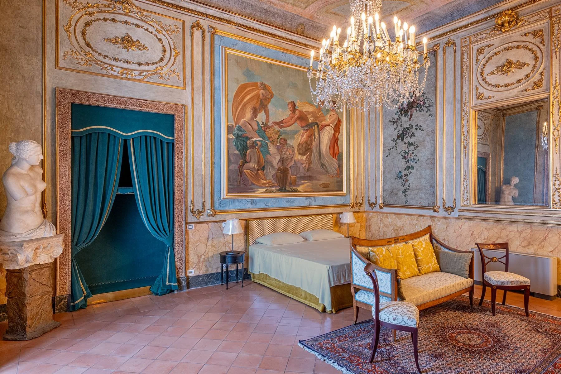 Francis-York-FY-palazzo-doria-dangri-naples-historic-palazzo-for-sale-20241210102856-81.jpg