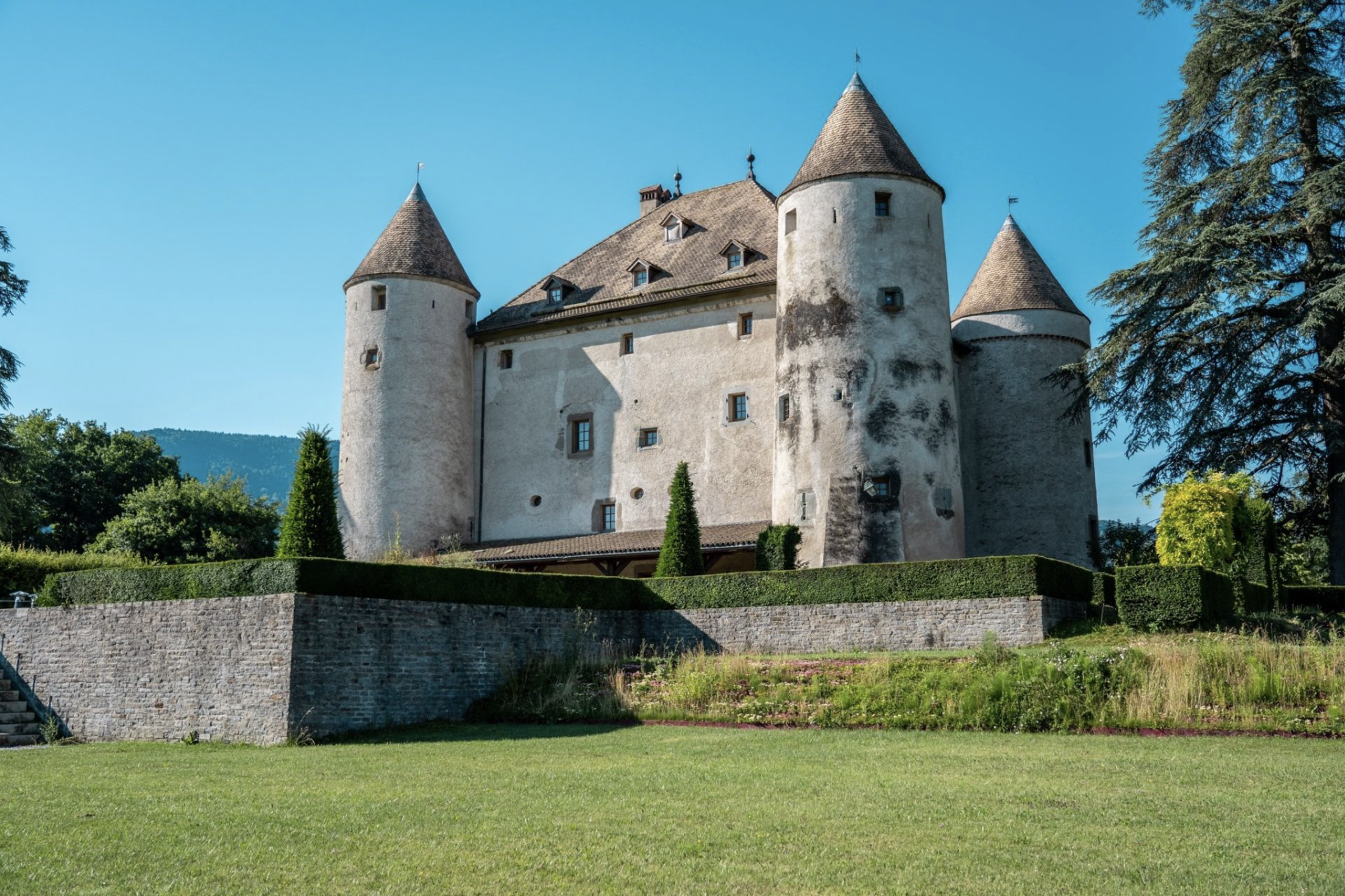 francisyork_chateau-buffavent_lully_haute-savoie_fr_2.png