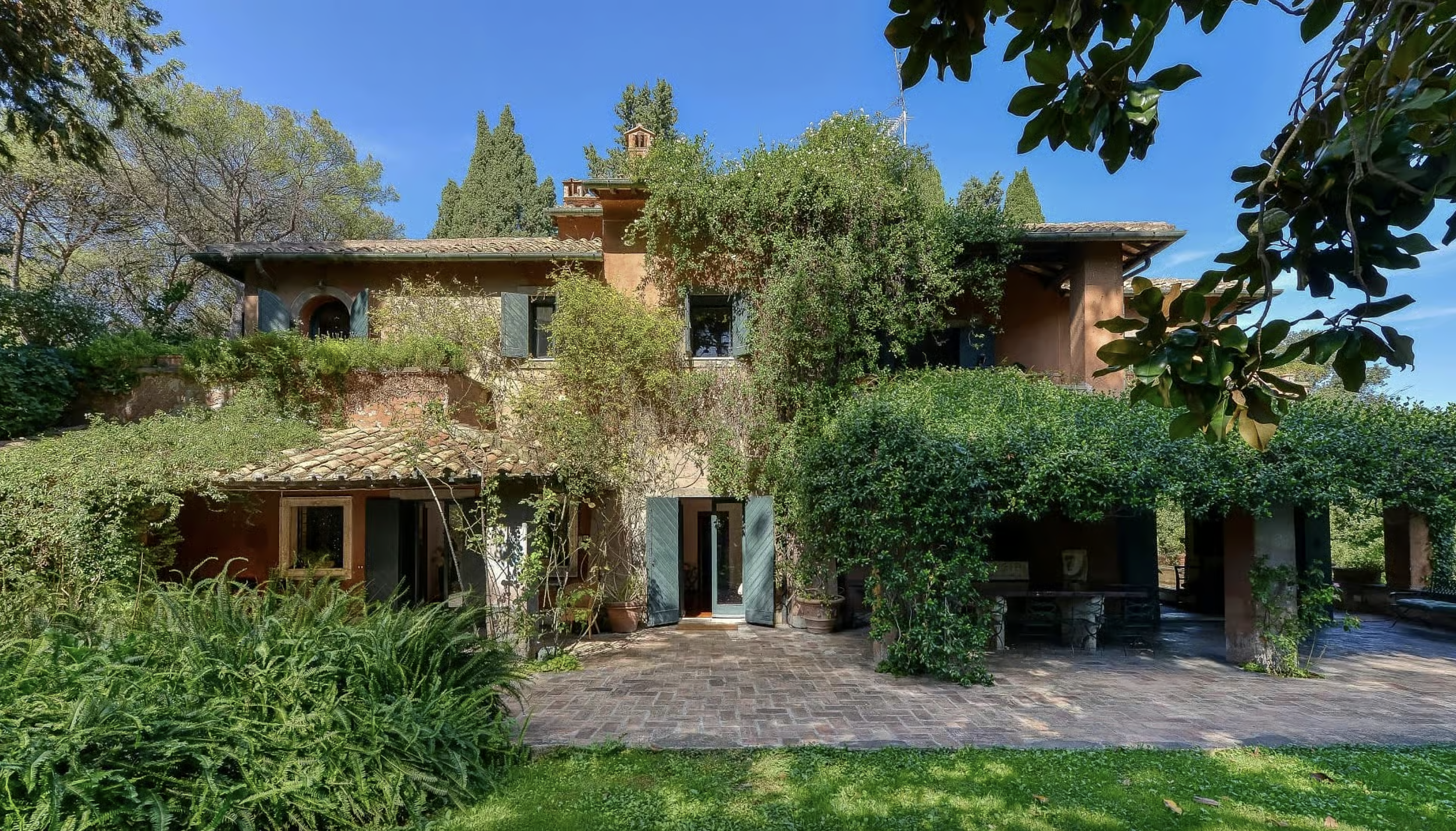 The Villa Near Rome Where Sofia Loren Lived Is On the Market