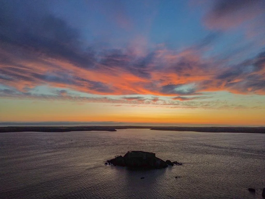 thorne-island-victorian-sea-fort-private-island-pembrokeshire-wales-francis-york23.jpg