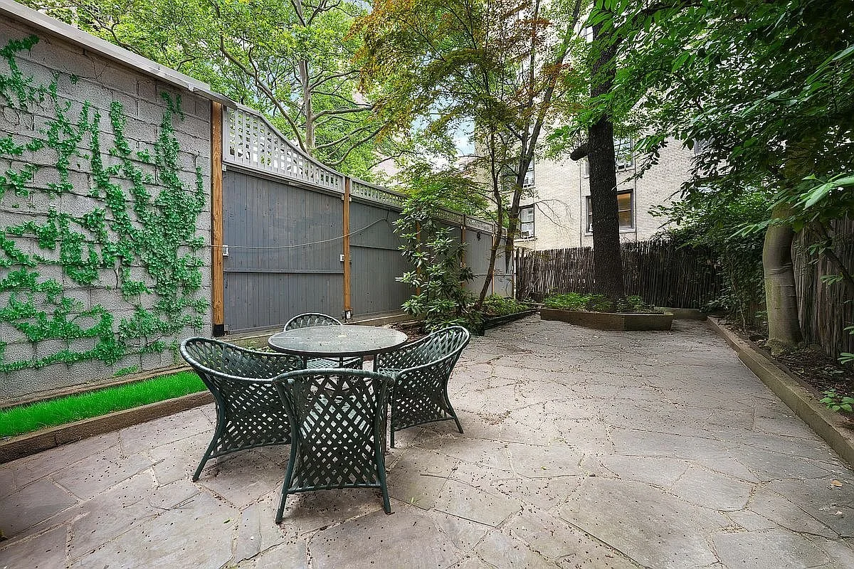 NYC The Bubble House Francis York3.jpg