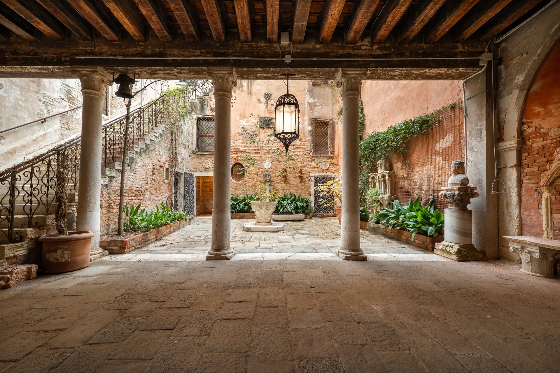 Francis-York palazzi Barbaro-Penthouse-6.jpg