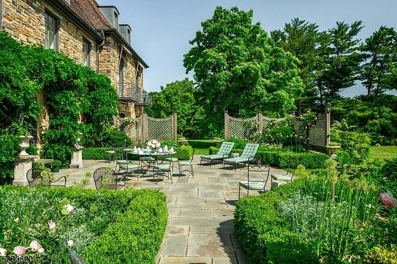 francis_york_1920s-norman-style-estate-on-77-acres-in-new-jerseys-somerset-hills-one-hour-from-nyc-29.jpg