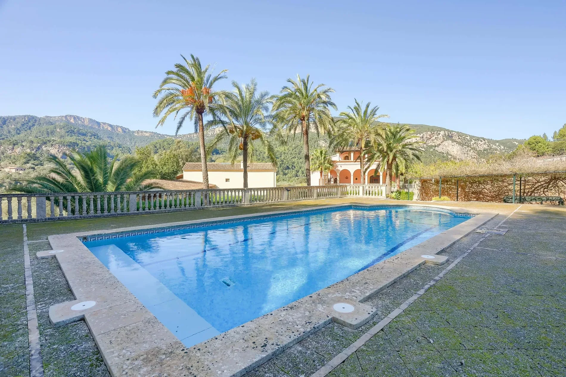 mallorca-village-esporles-estate-for-sale-spain-real-estate19.webp