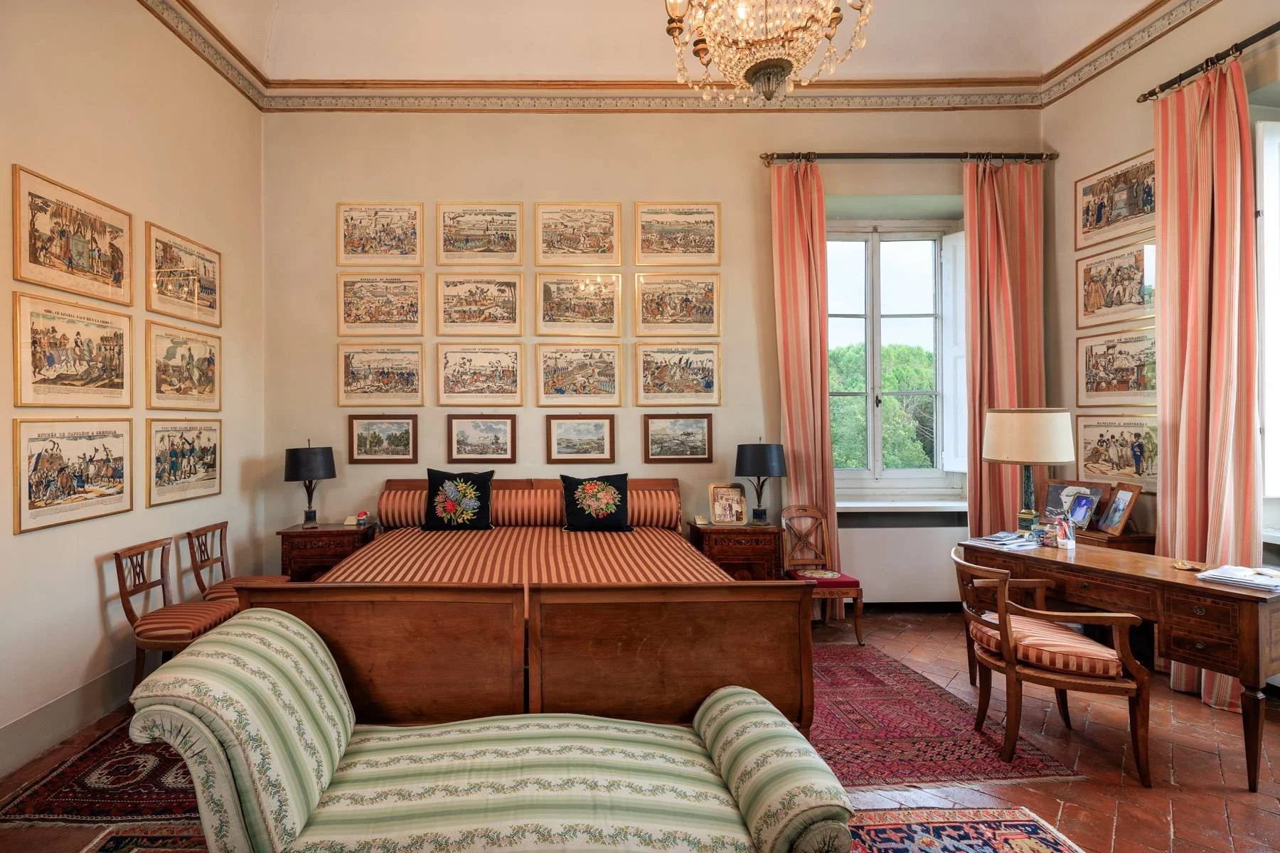 francis_york_medici-era-villa-hills-near-florence-12.jpg