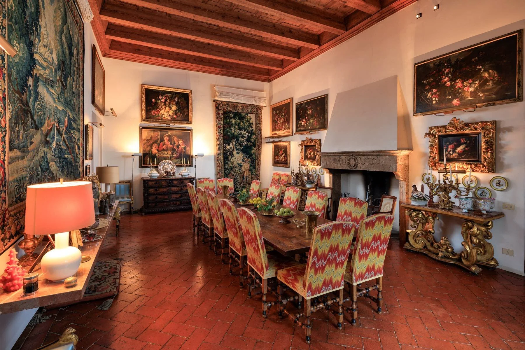 francis_york_medici-era-villa-hills-near-florence-9.jpg