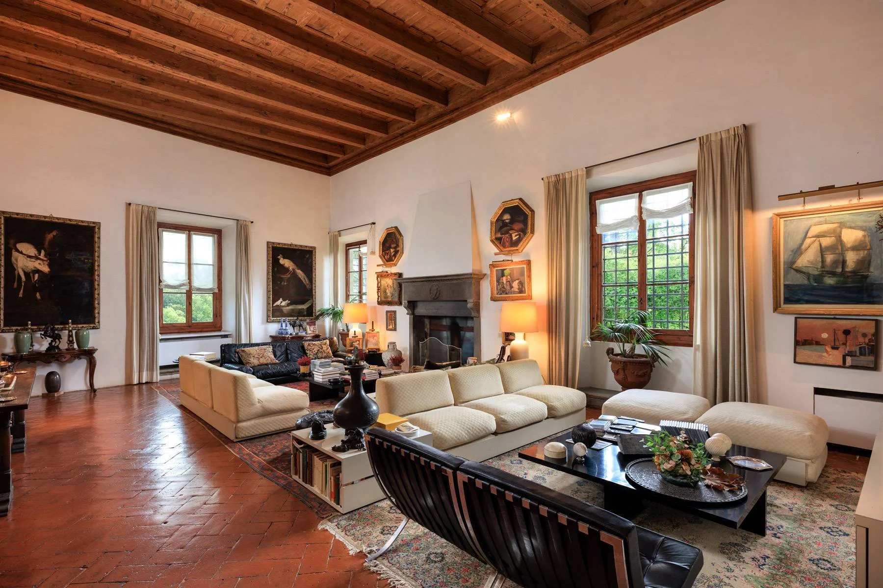 francis_york_medici-era-villa-hills-near-florence-43.jpg