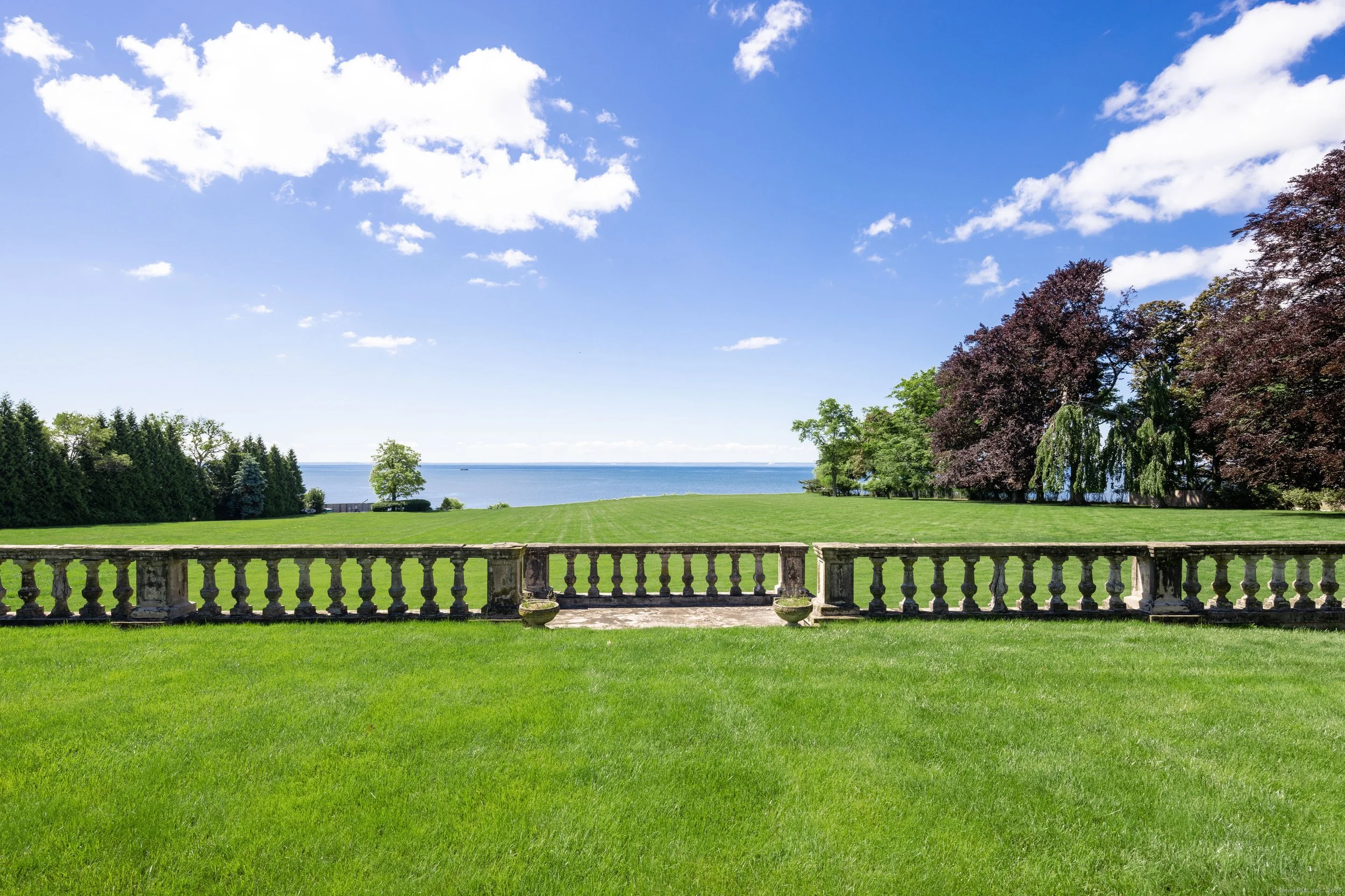 francis-york-waterfront-estate-11-private-acres-connecticut-gold-coast-4.jpeg