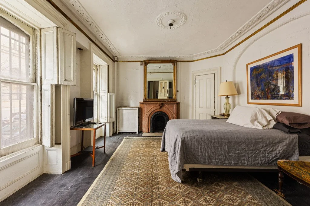 Francis-York- a-wisteria-covered-east-village-townhouse-by-st-patricks-cathedral-architect23.jpg