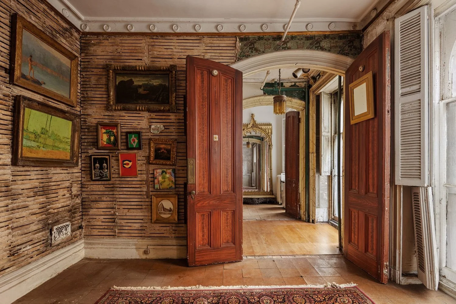 Francis-York- a-wisteria-covered-east-village-townhouse-by-st-patricks-cathedral-architect4.jpg