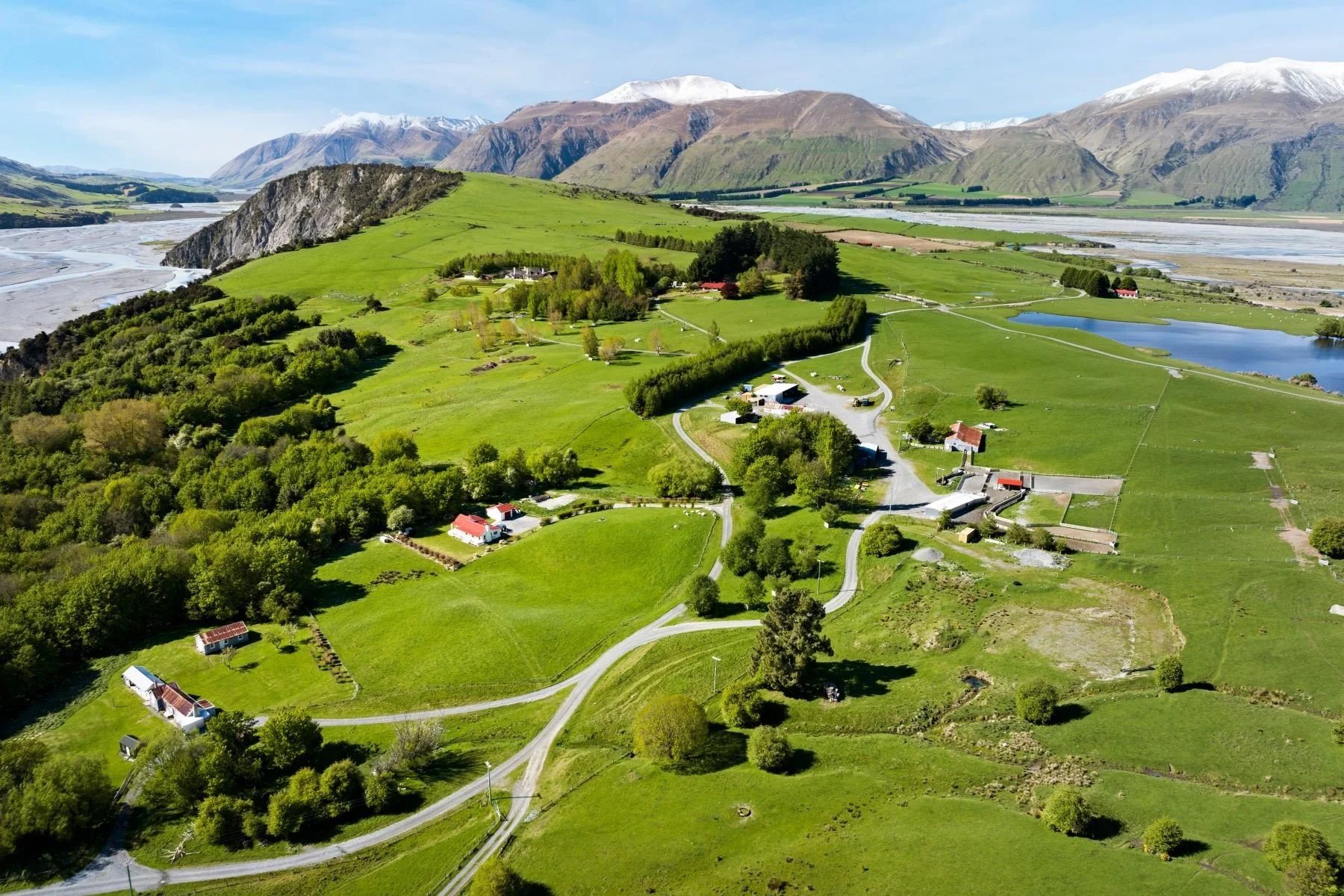 francis-york-mount-algidus-station-54000-acre-sheep-farm-new-zealand-19.jpeg