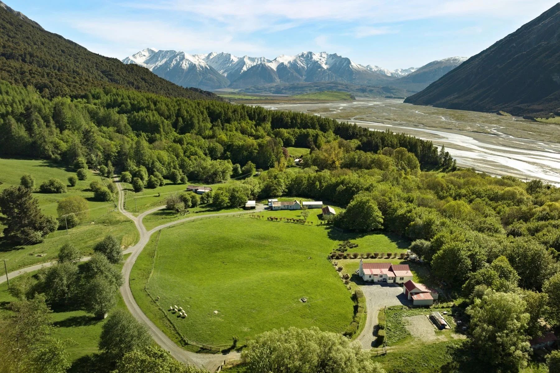 francis-york-mount-algidus-station-54000-acre-sheep-farm-new-zealand-20.jpeg