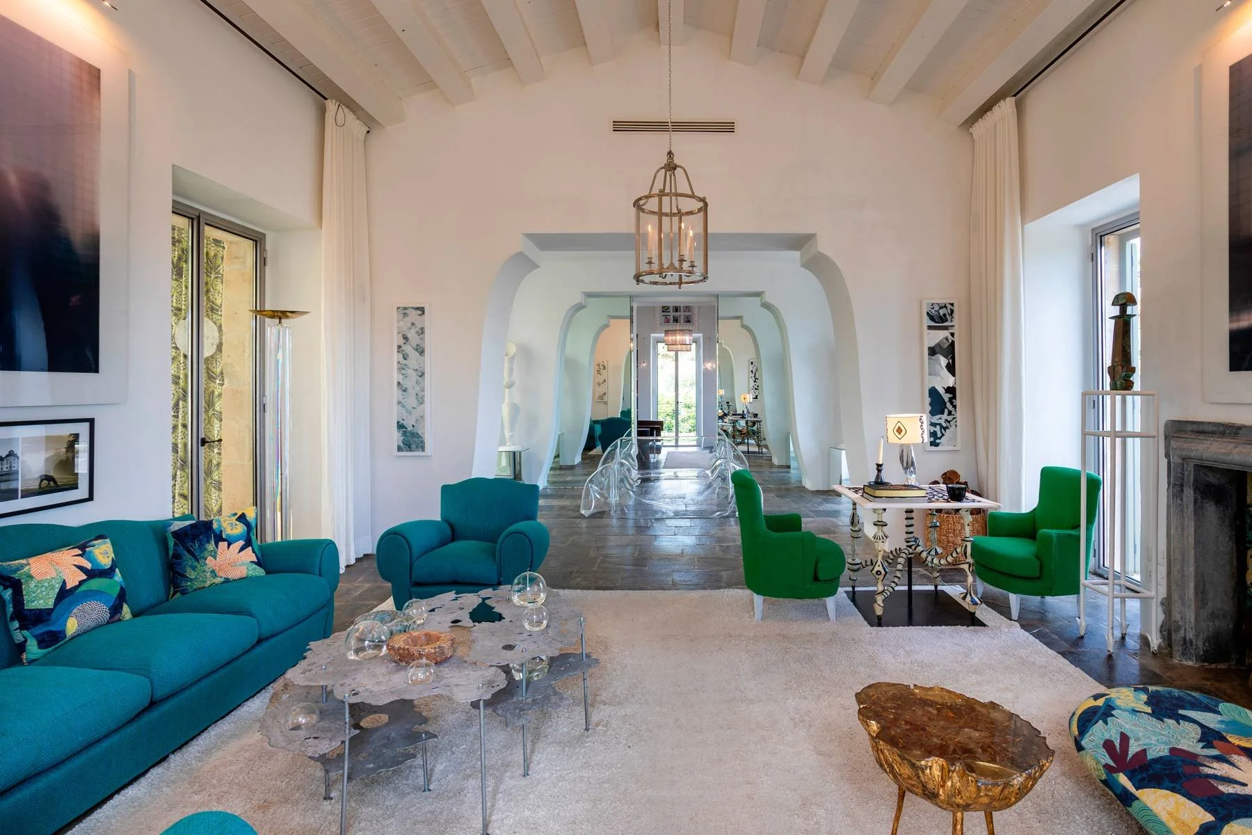 Francis-York-architect-designed-villa-noto-sicily-country-house-italy-sothebys-17.jpg