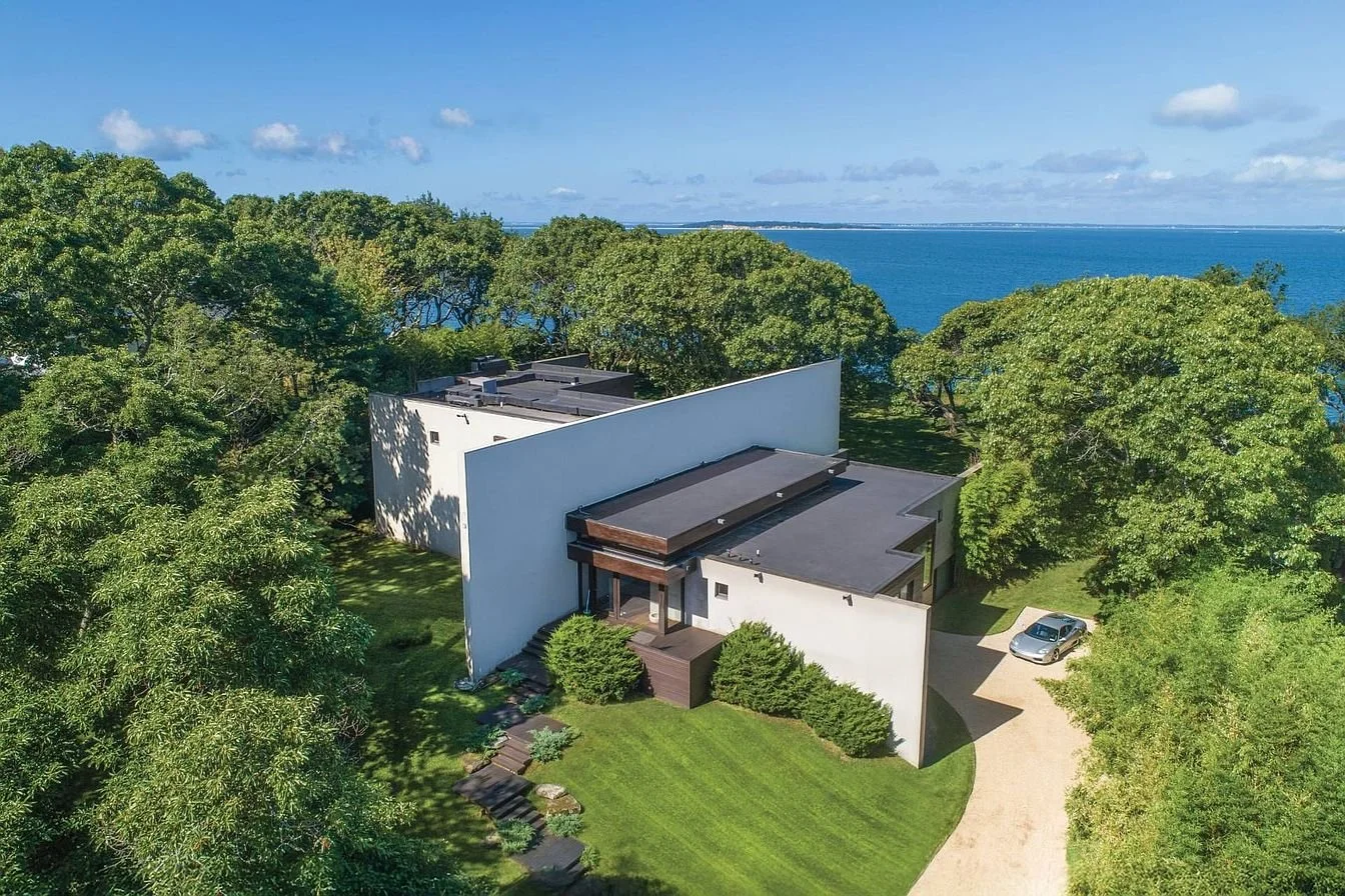A Modernist Hamptons Home by William J. Reese Listed for $16.5 Million