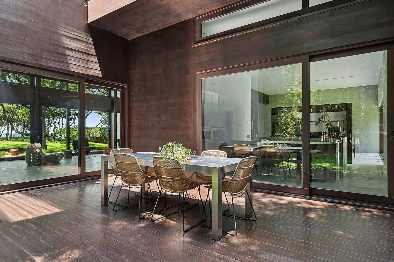 hamptons-modernist-waterfront-home-william-j-reese-sag-harbor-67.jpg