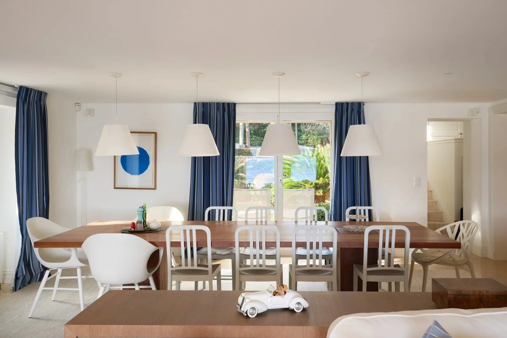 Francis-Yorkgrimaud-french-riviera-waterfront-villa-saint-tropez-views.11.jpg