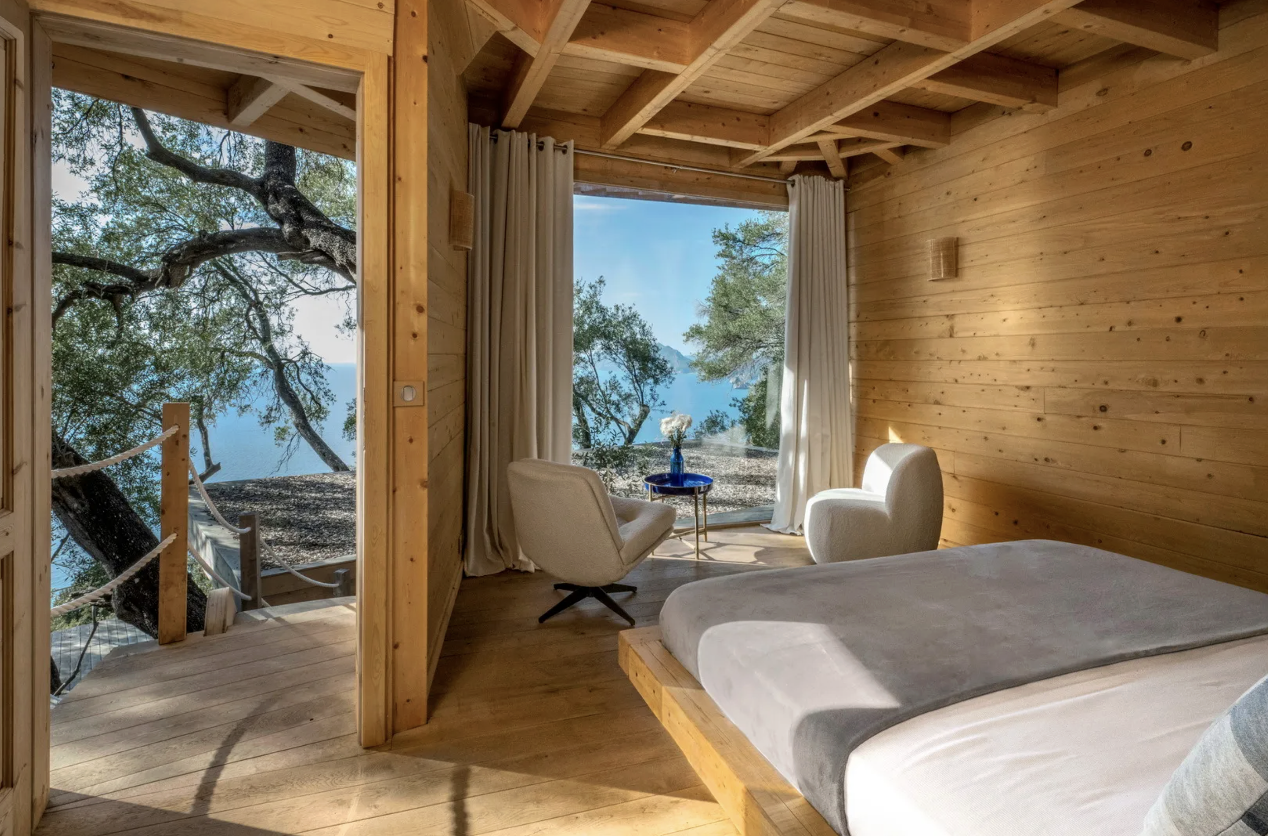 francis-york-corfu-homes-heliophos-estate-corfu-west-coast-seafront-compound-private-bay-30.png