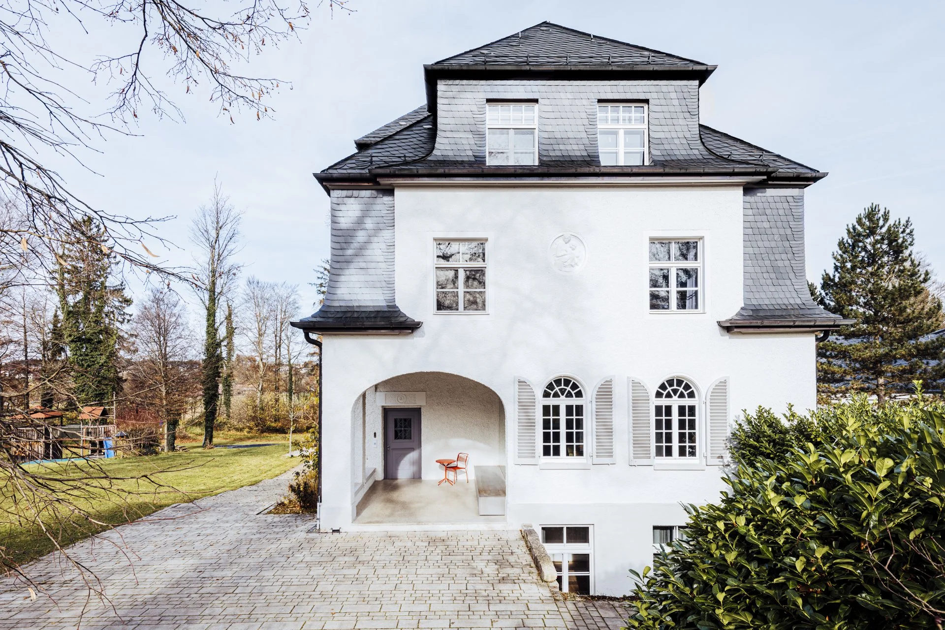A 1913 Villa Set on a Private Park Estate Just South of Munich Is Now for Sale