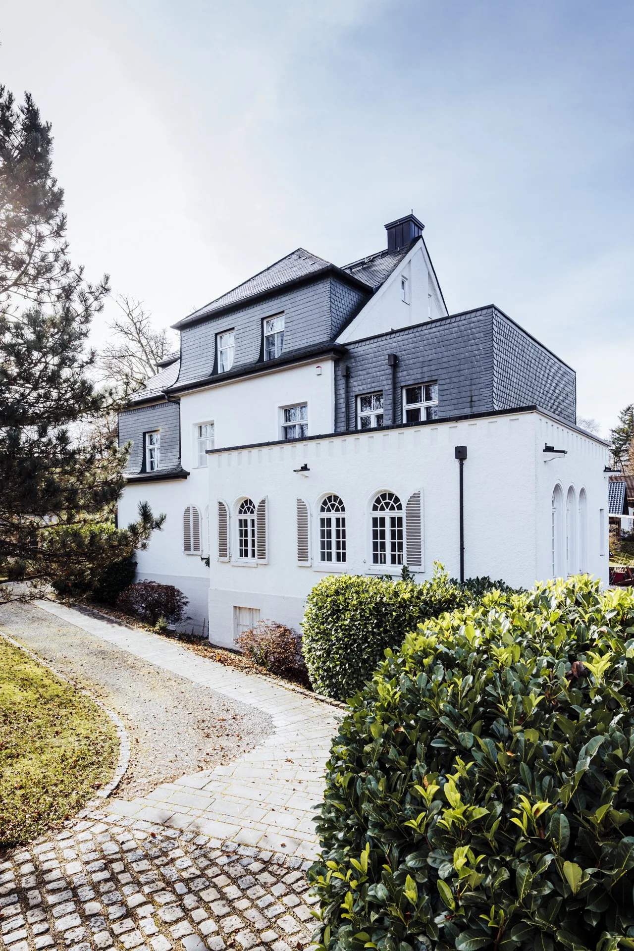 francis-york-villa-huglin-1913-villa-near-munich-germany-10.jpg