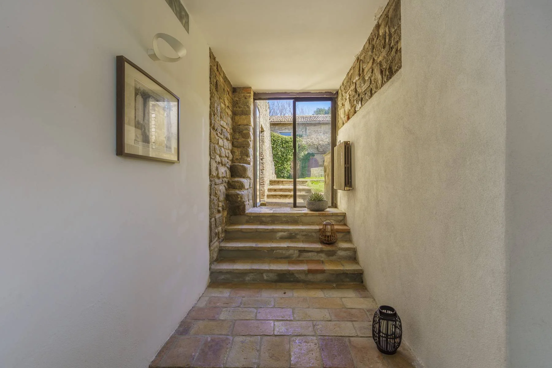 francis-york-italy-sothebys-realty-antica-badia-bettona-umbria-benedictine-monastery-crypt-8.jpg