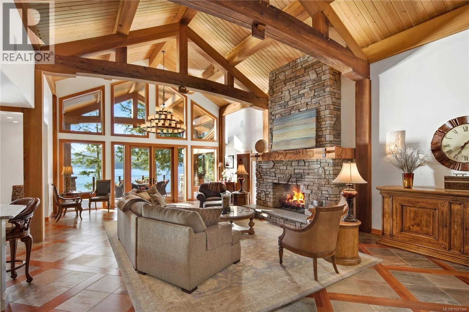 francis-york-francis-york-british-columbia-stuart-island-goose-landing-estate-oceanfront-lodge-14.jpg