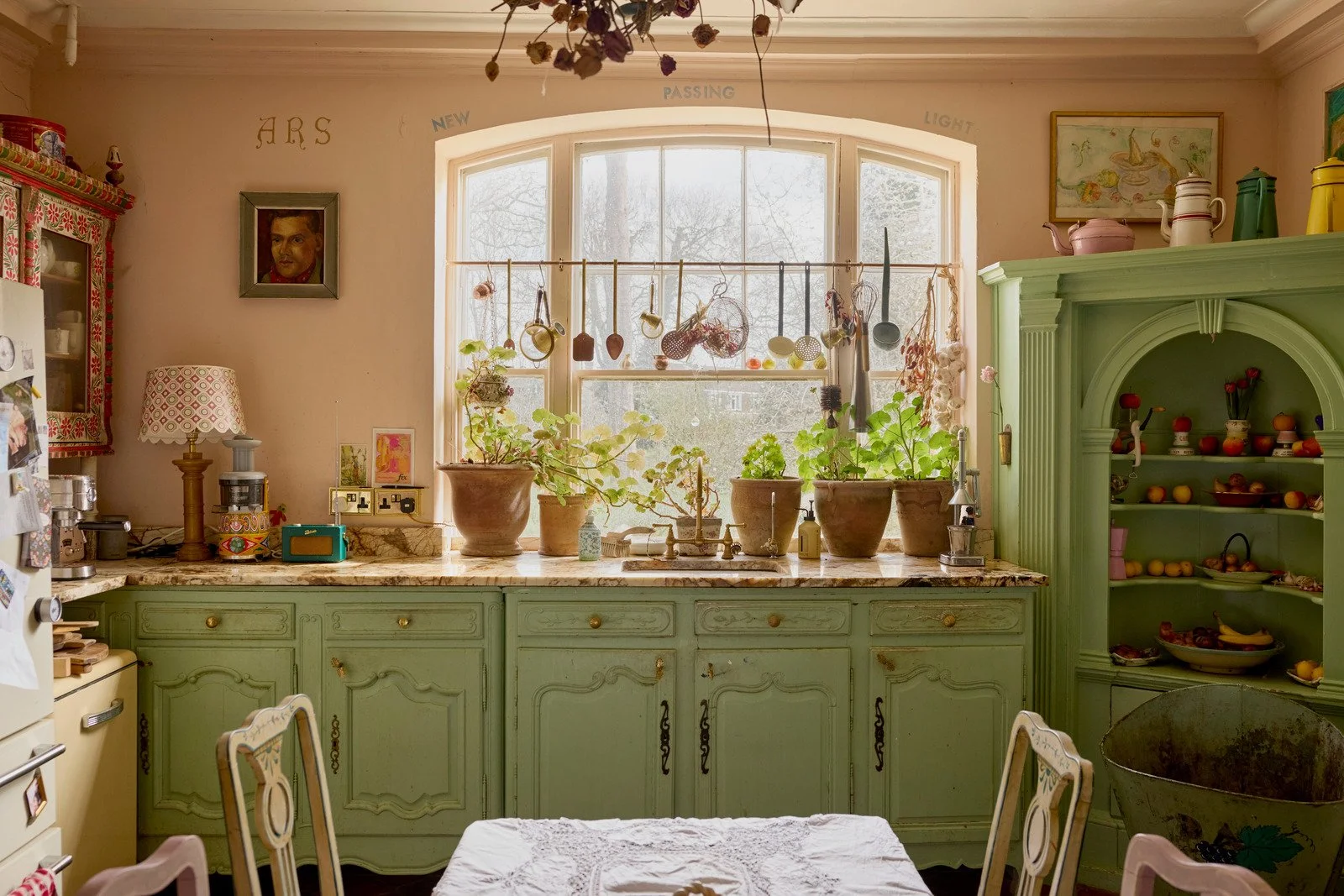 francis-york-inigo-kent-georgian-house-barming-place-artist-home-24.jpg