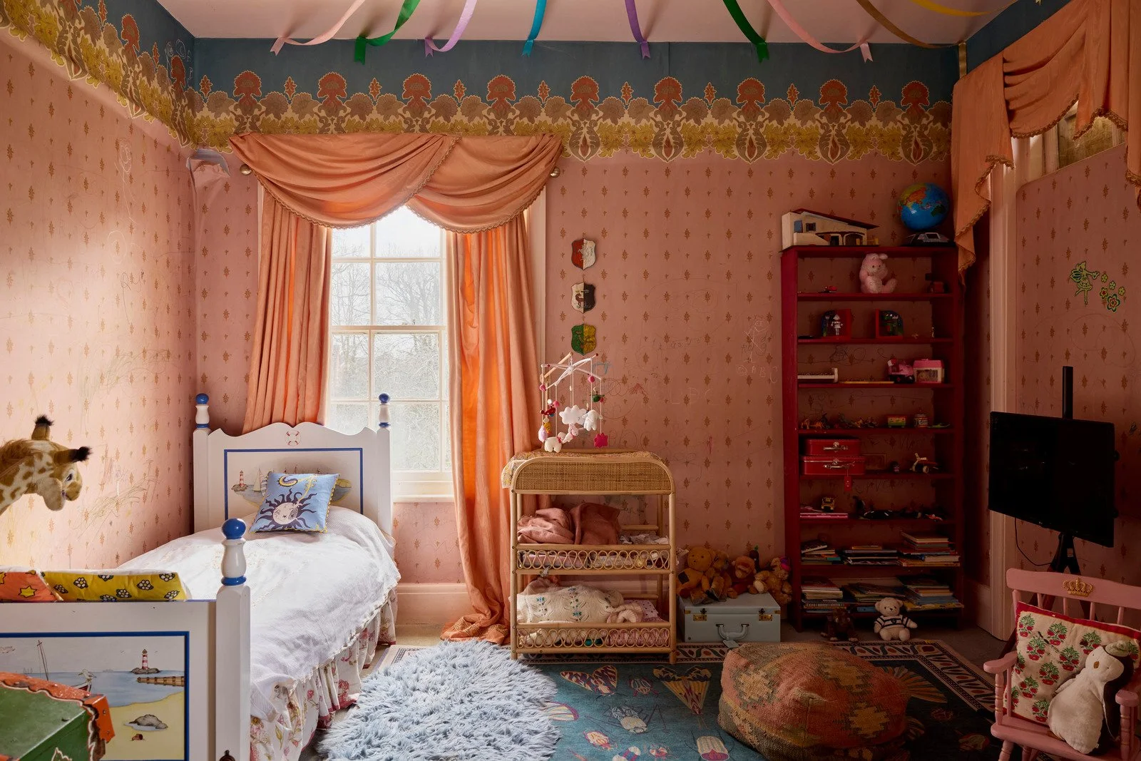 francis-york-inigo-kent-georgian-house-barming-place-artist-home-11.jpg
