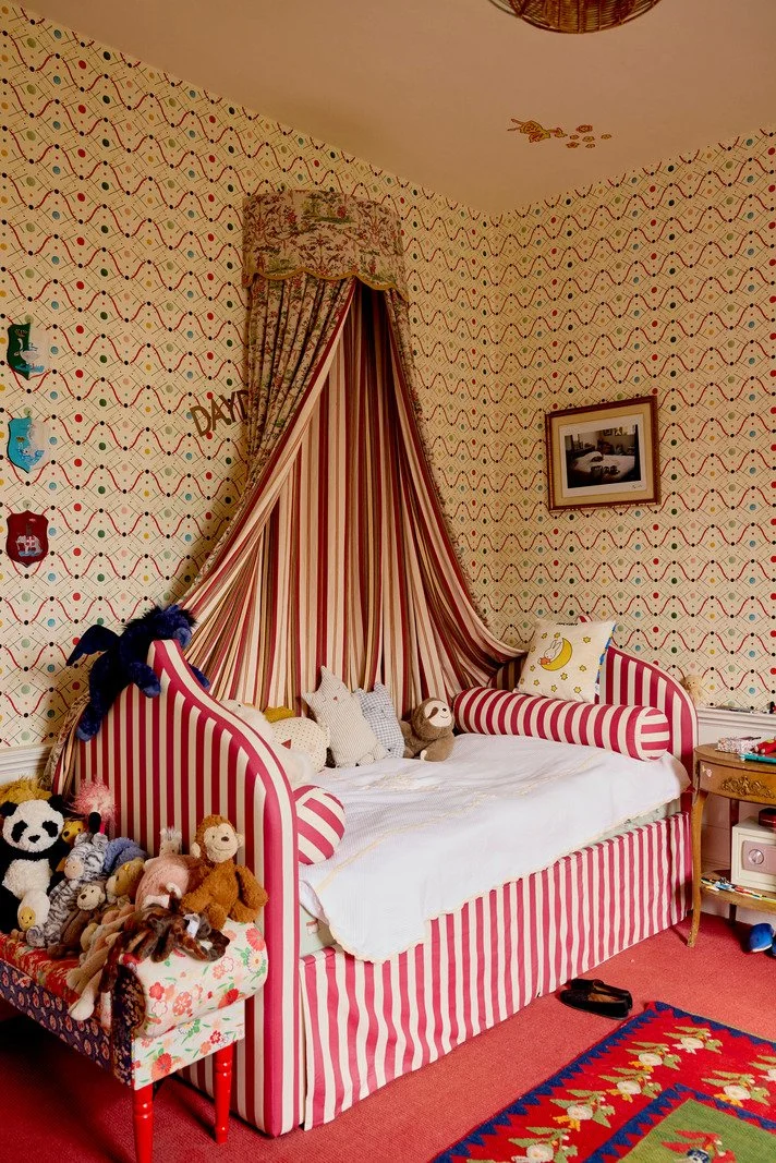 francis-york-inigo-kent-georgian-house-barming-place-artist-home-8.jpg