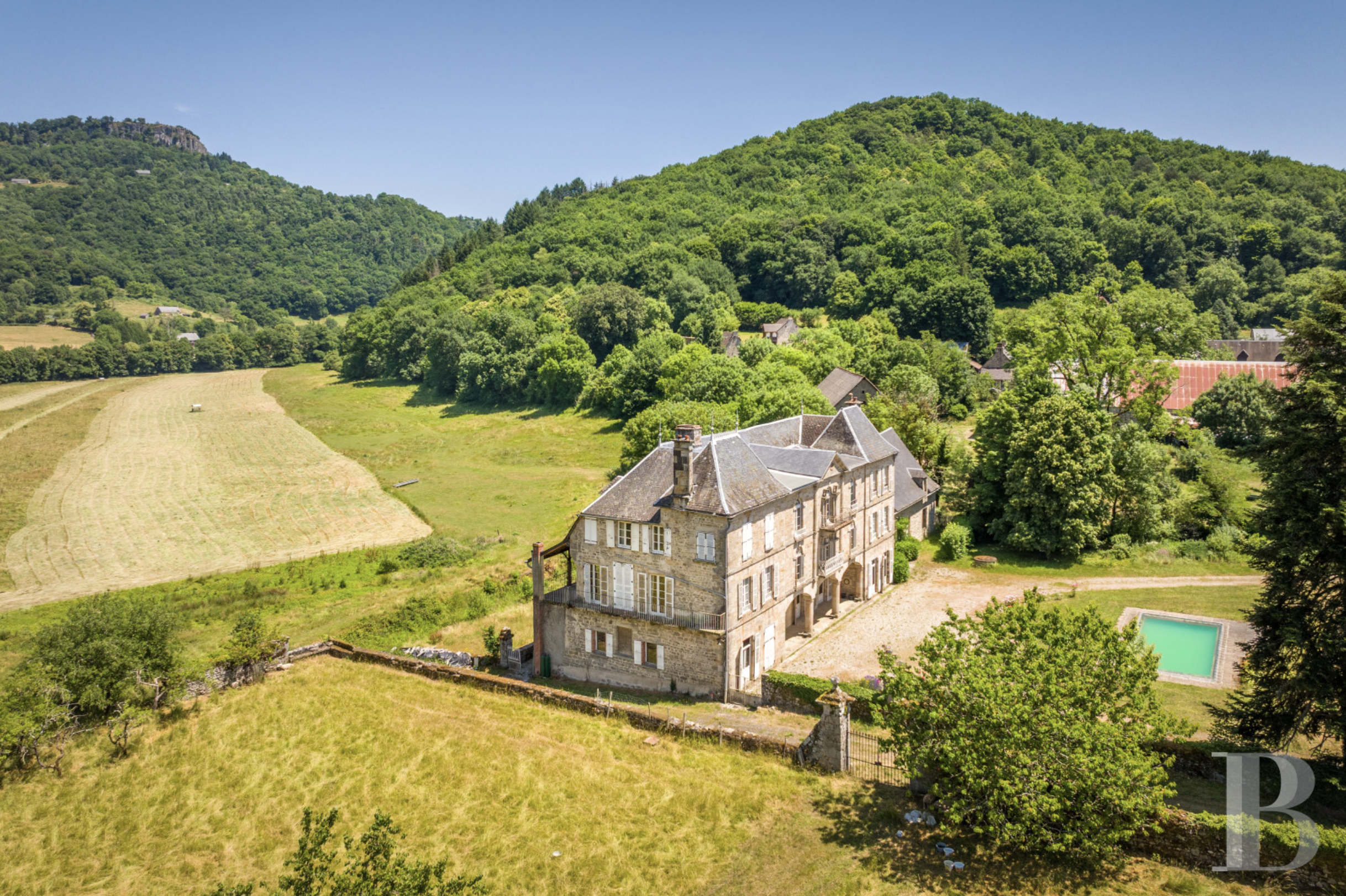 francis-york-19th-century-palladian-chateau-in-central-france-patrice-besse-4.png
