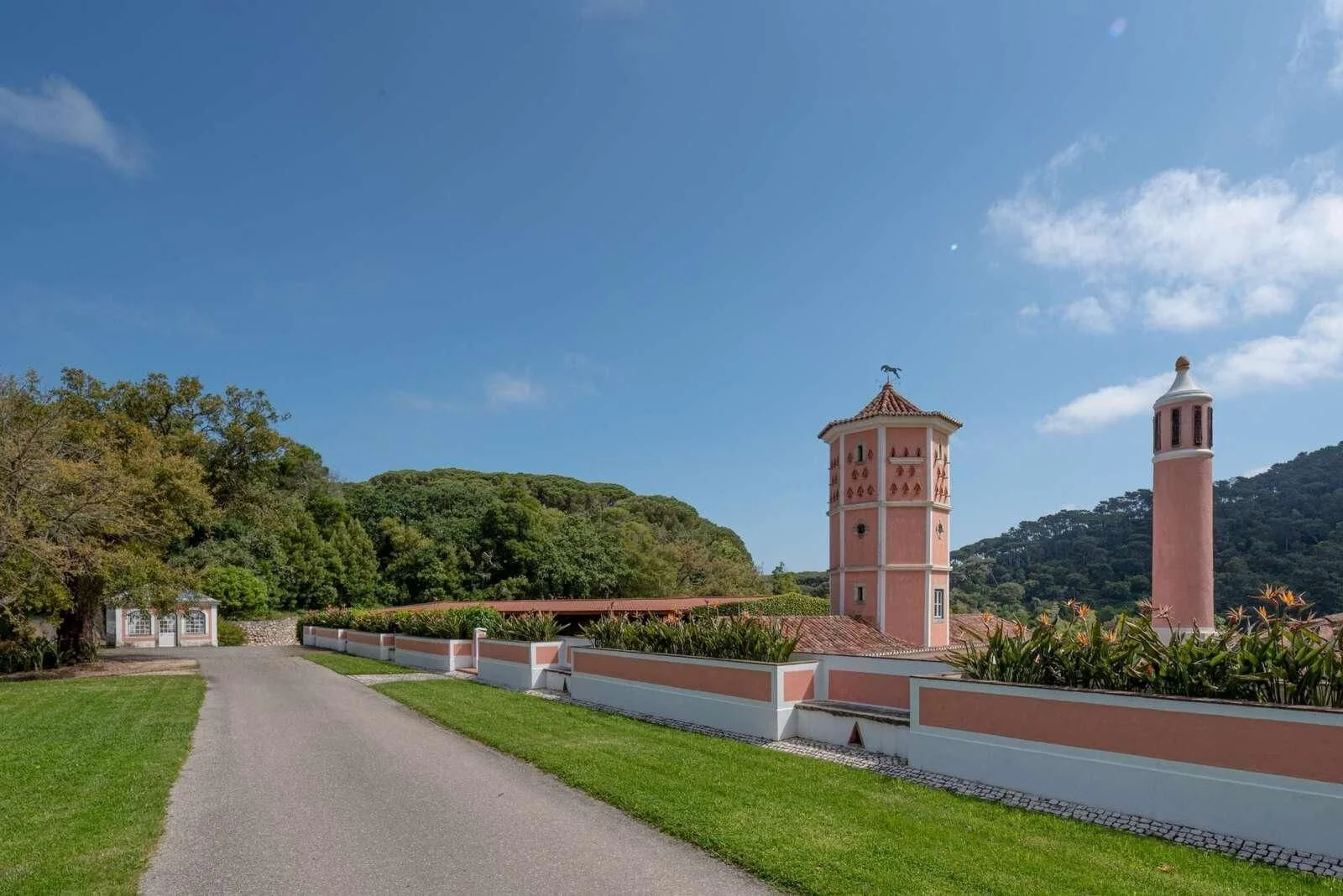 106-acre-historic-estate-portugal-sintra-luxury-property-francis-cook-pombal16.jpeg