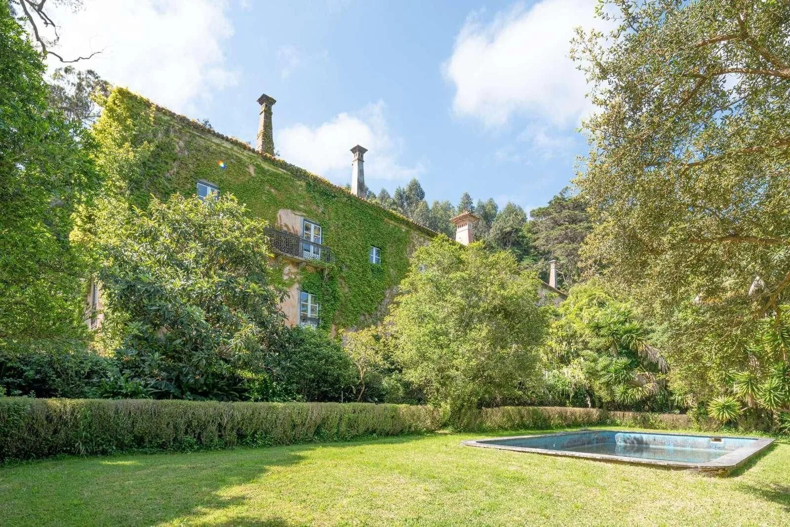 106-acre-historic-estate-portugal-sintra-luxury-property-francis-cook-pombal13.jpeg