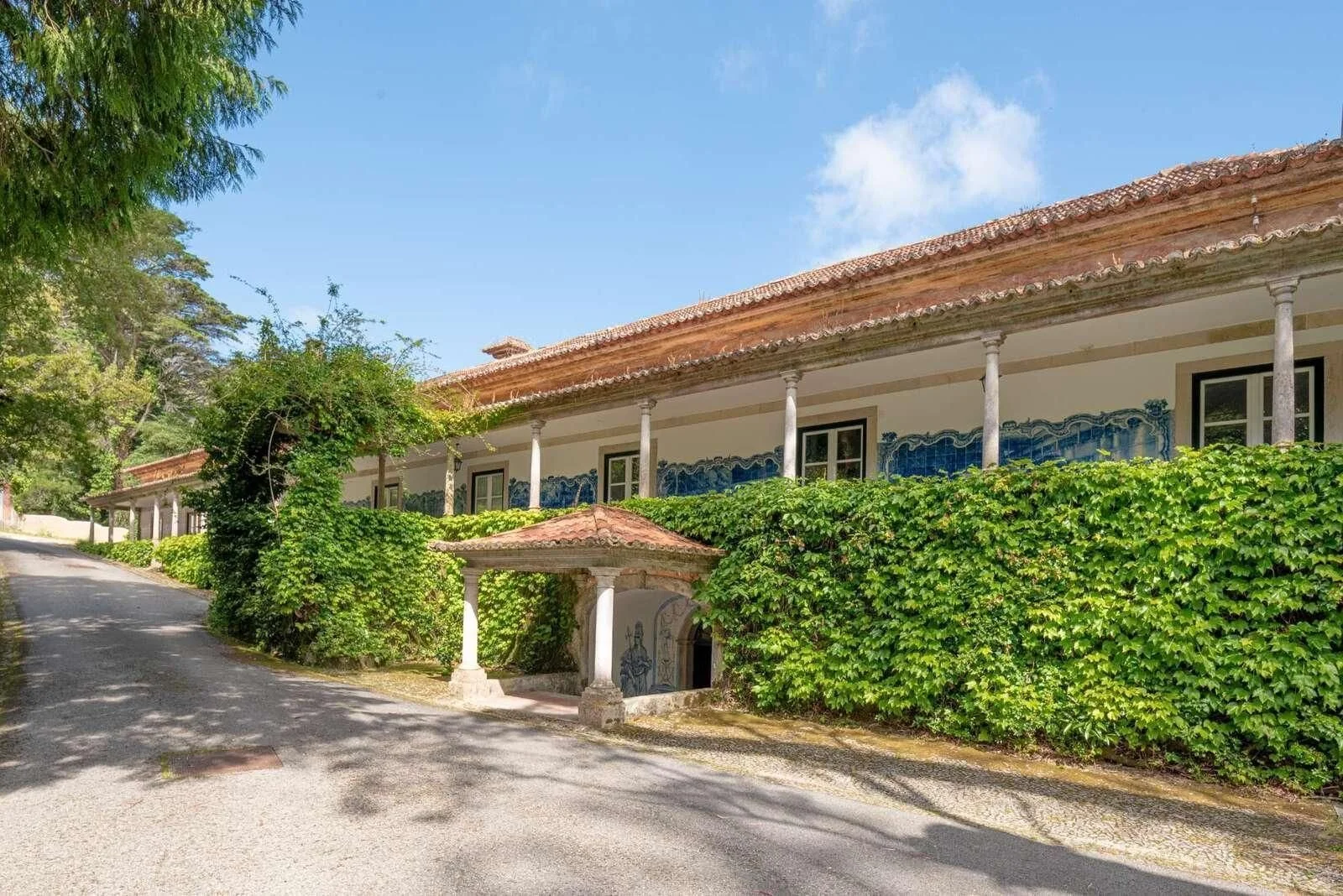 106-acre-historic-estate-portugal-sintra-luxury-property-francis-cook-pombal9.jpeg