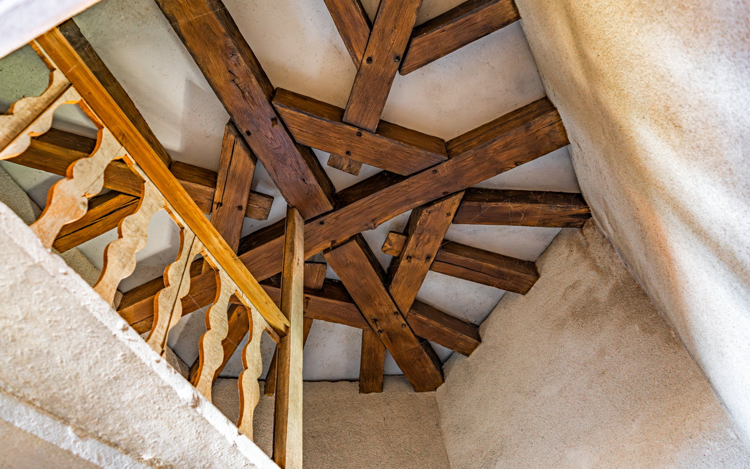 francis-york-restored-15th-16th-century-manor-burgundy-dijon-45.jpg