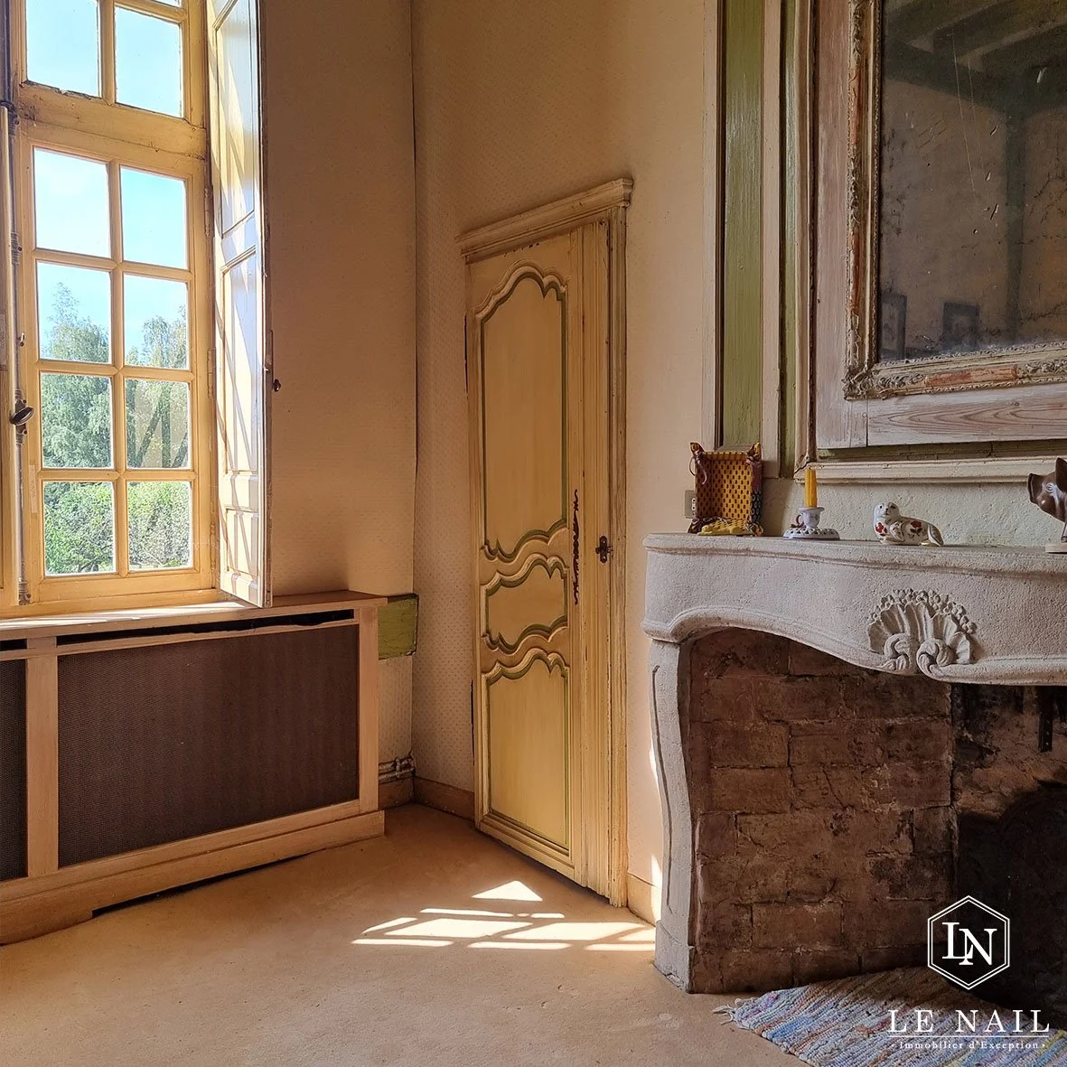 francis-york-historic-moated-manor-pays-dauge-normandy-france-18.jpg