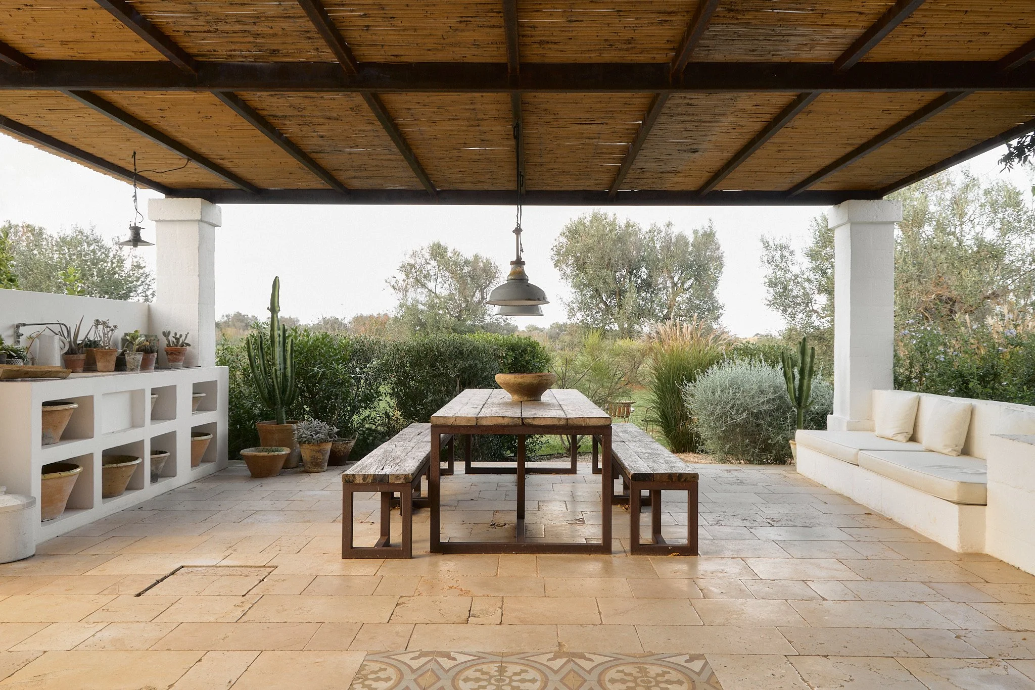 puglia-italy-villa-castelluccio-minimalist-andrew-trotter-francis-york-13.jpg