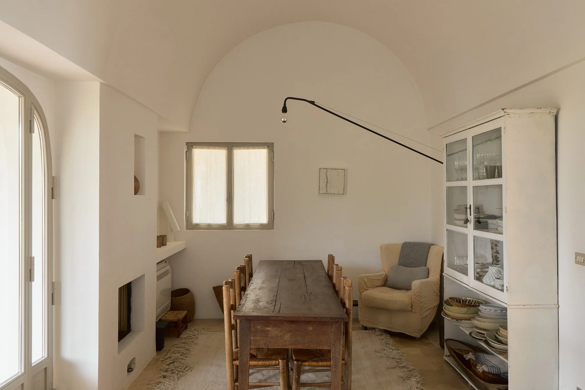 puglia-italy-villa-castelluccio-minimalist-andrew-trotter-francis-york-12.jpg