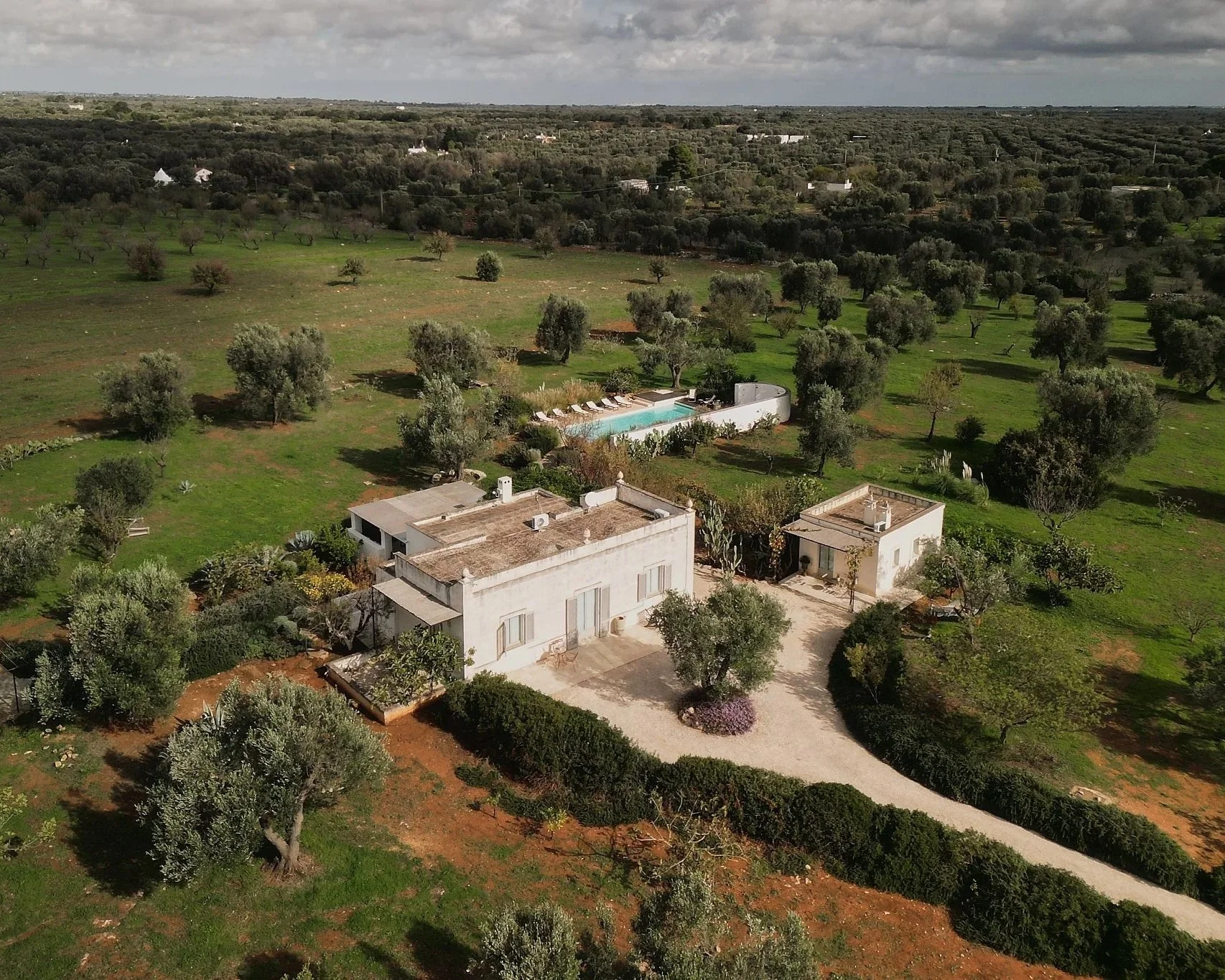 A 1920s Rural Stone House in Puglia, Transformed into a Minimalist Villa, Asks €1,300,000