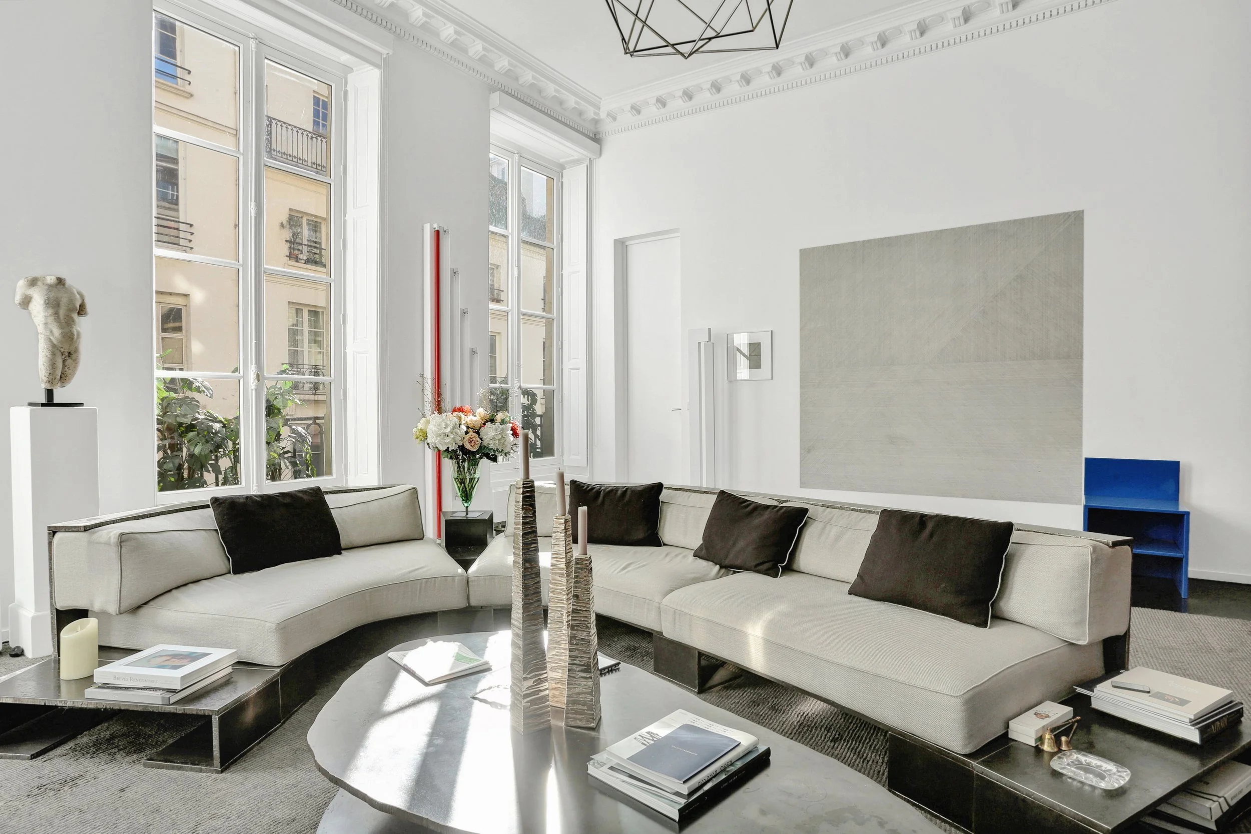 francis-york-paris-rue-de-tournon-apartment-luxembourg-gardens-4.jpg
