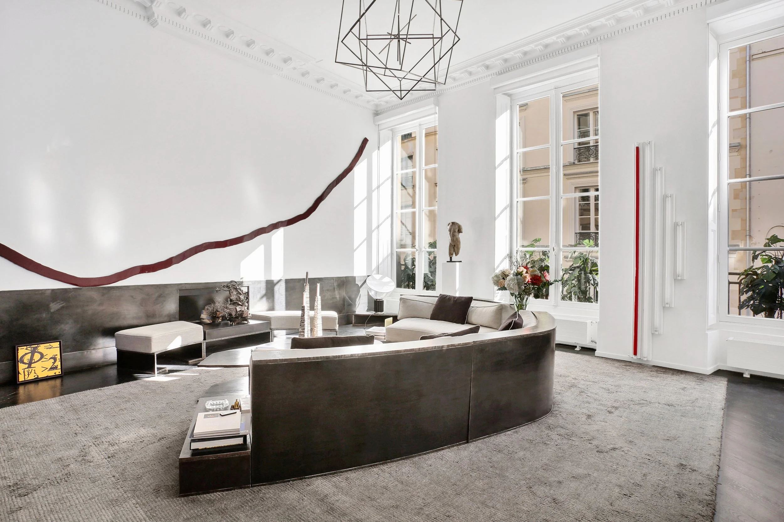 francis-york-paris-rue-de-tournon-apartment-luxembourg-gardens-3.jpg