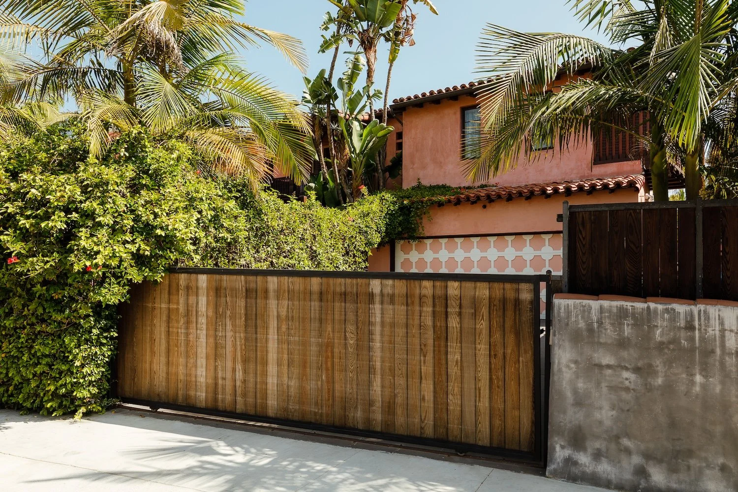 francis-york-1928-spanish-revival-villa-los-feliz-los-angeles-5000-finley-avenue47.jpg