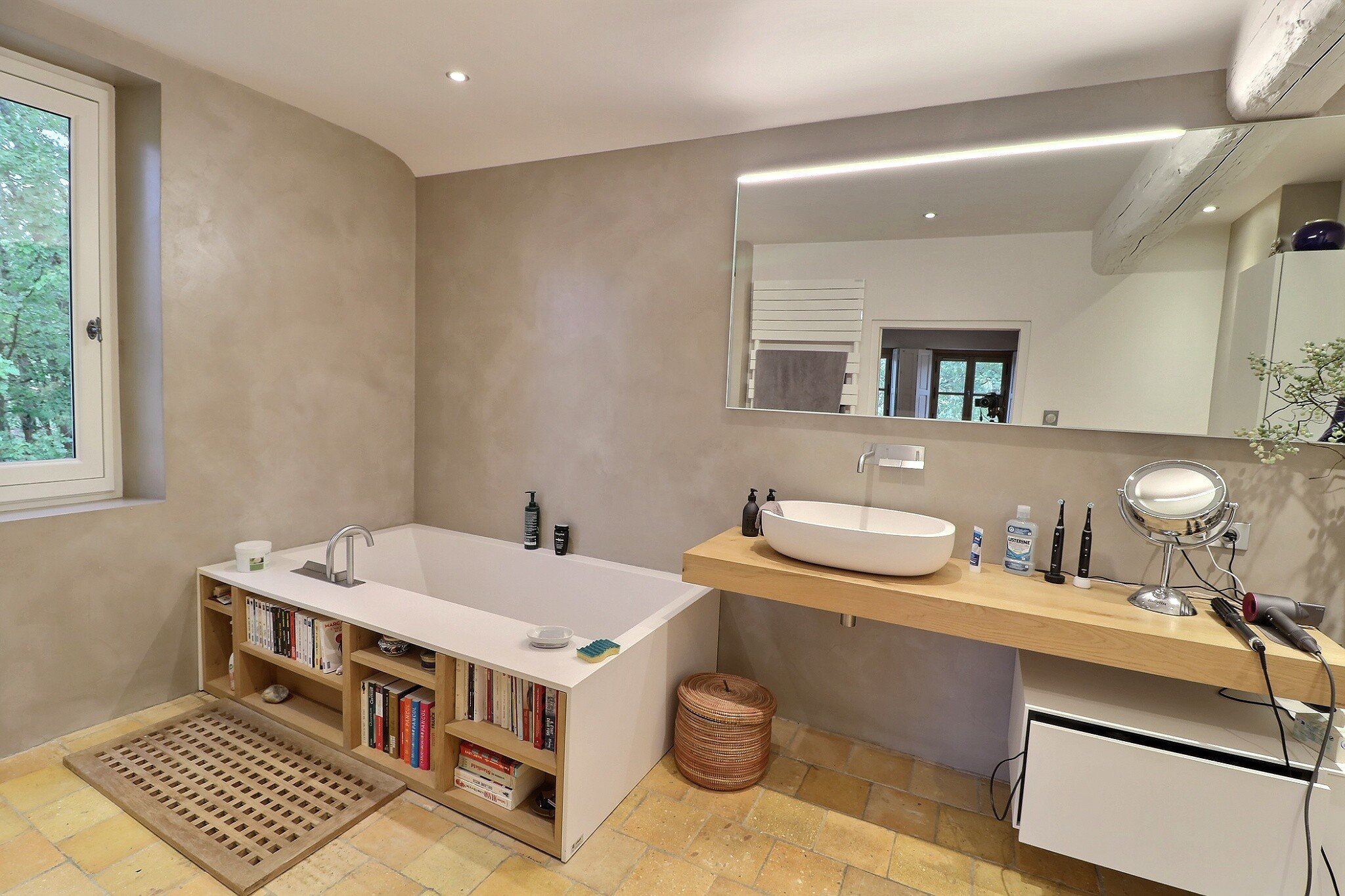 francis-york-renovated-country-house-indoor-pool-8-acres-lardy-essonne-south-of-paris-7.jpg