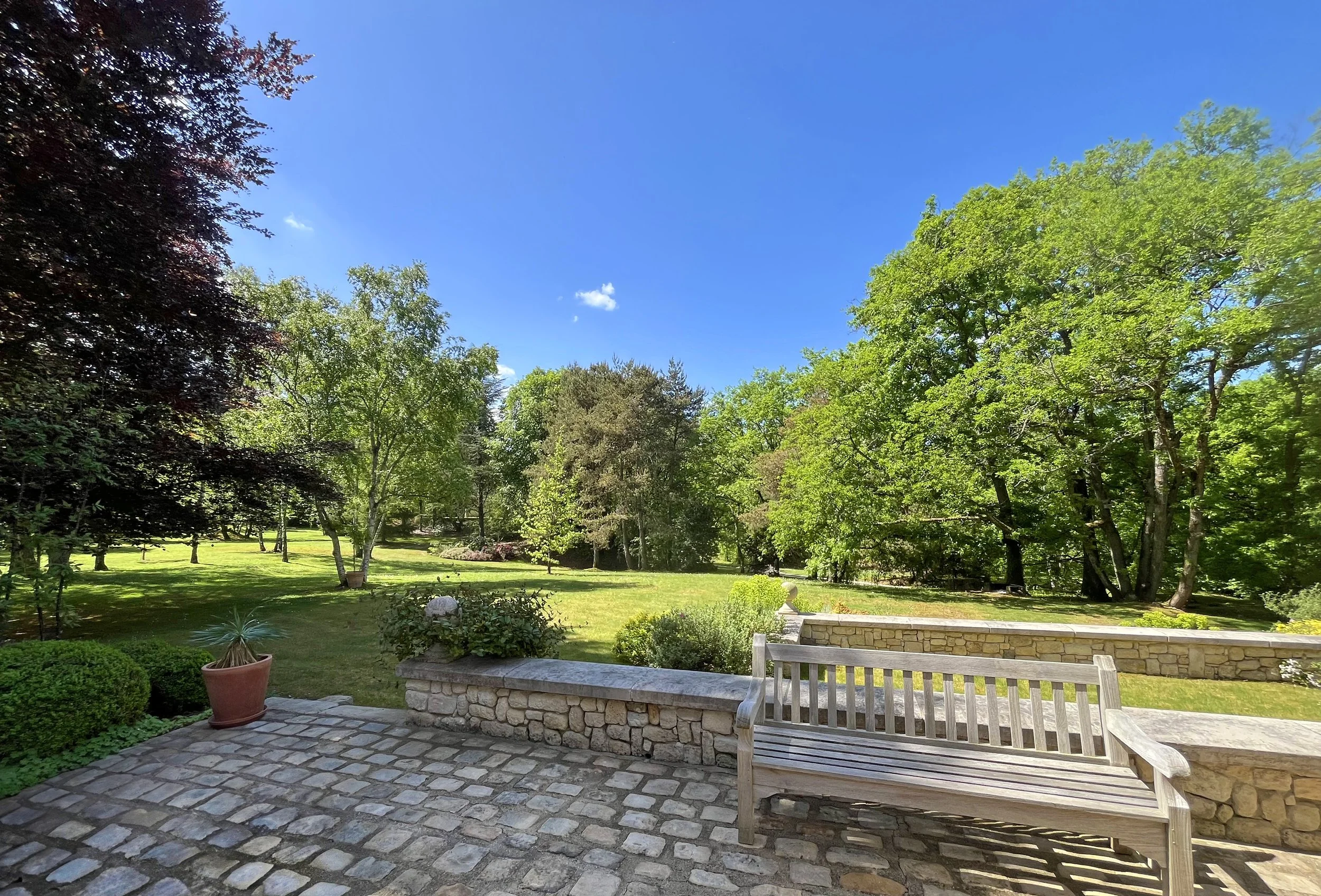 francis-york-renovated-country-house-indoor-pool-8-acres-lardy-essonne-south-of-paris-18.jpg