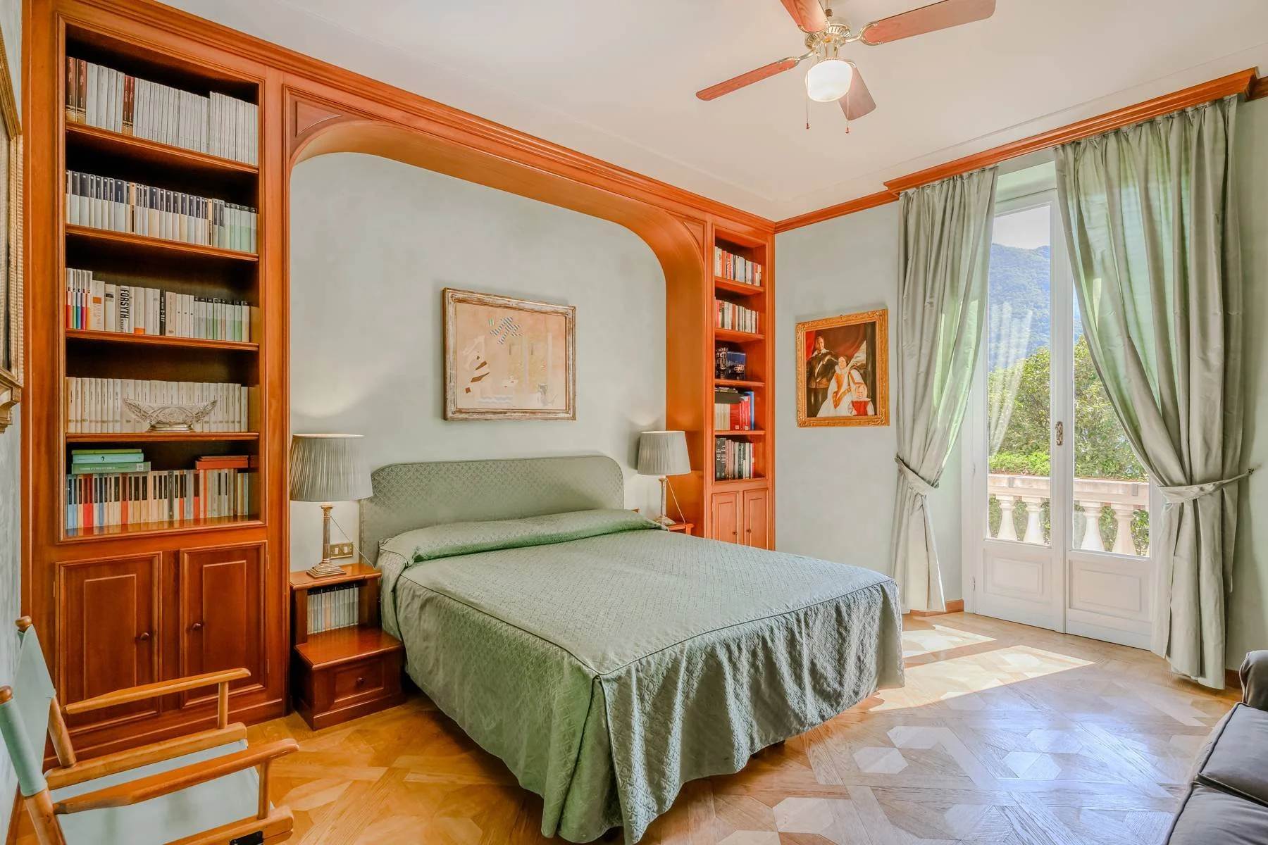 francis-york-private-villa-steps-from-villa-deste-cernobbio-lake-como-Concorso-dEleganza-italy-sothebys-international-realty-14.jpg