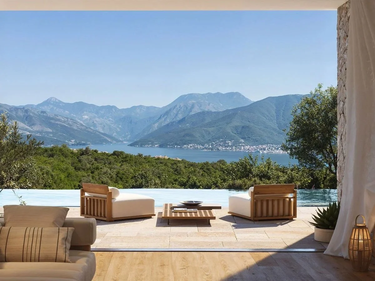 A Private Villa Overlooking Montenegro’s First Championship Golf Course Asks €3,900,000