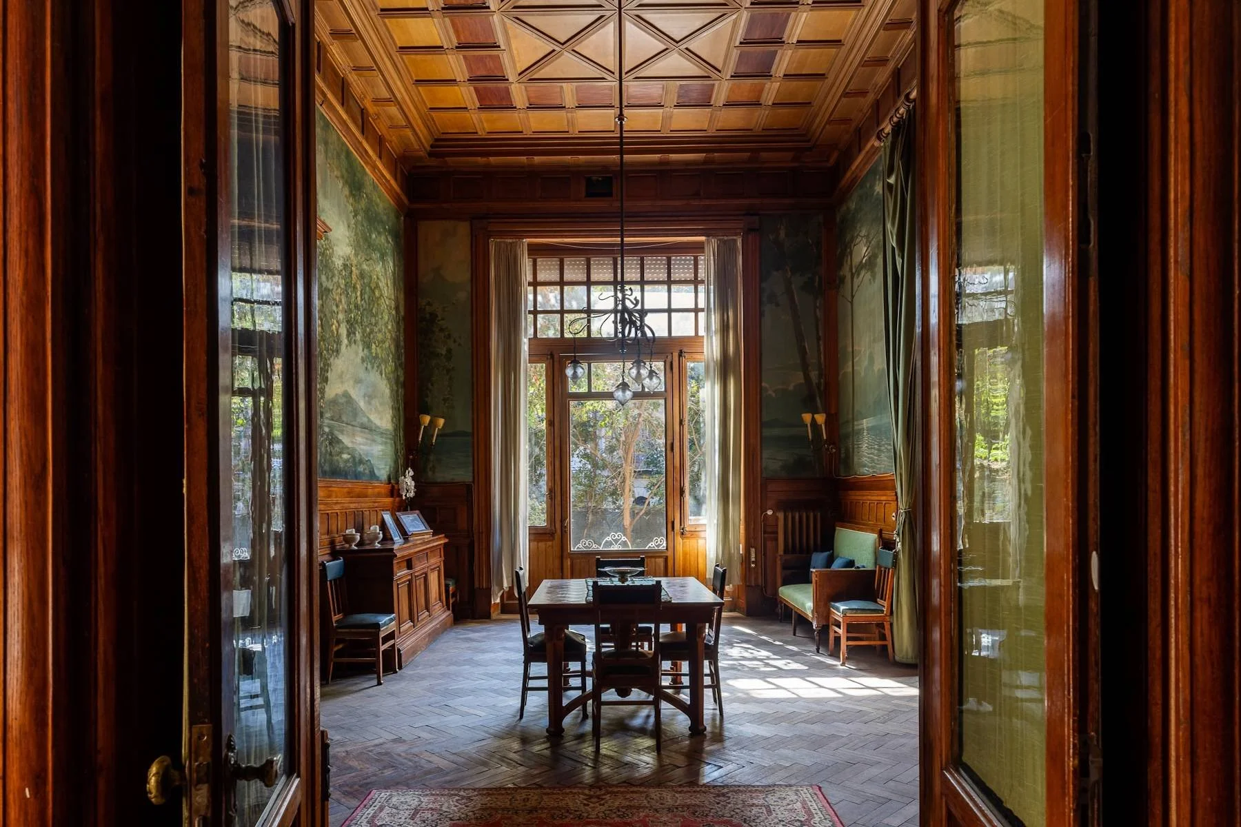 francis-york-villa-virginia-palermo-liberty-villa-sicily-italy-sothebys-17.jpg