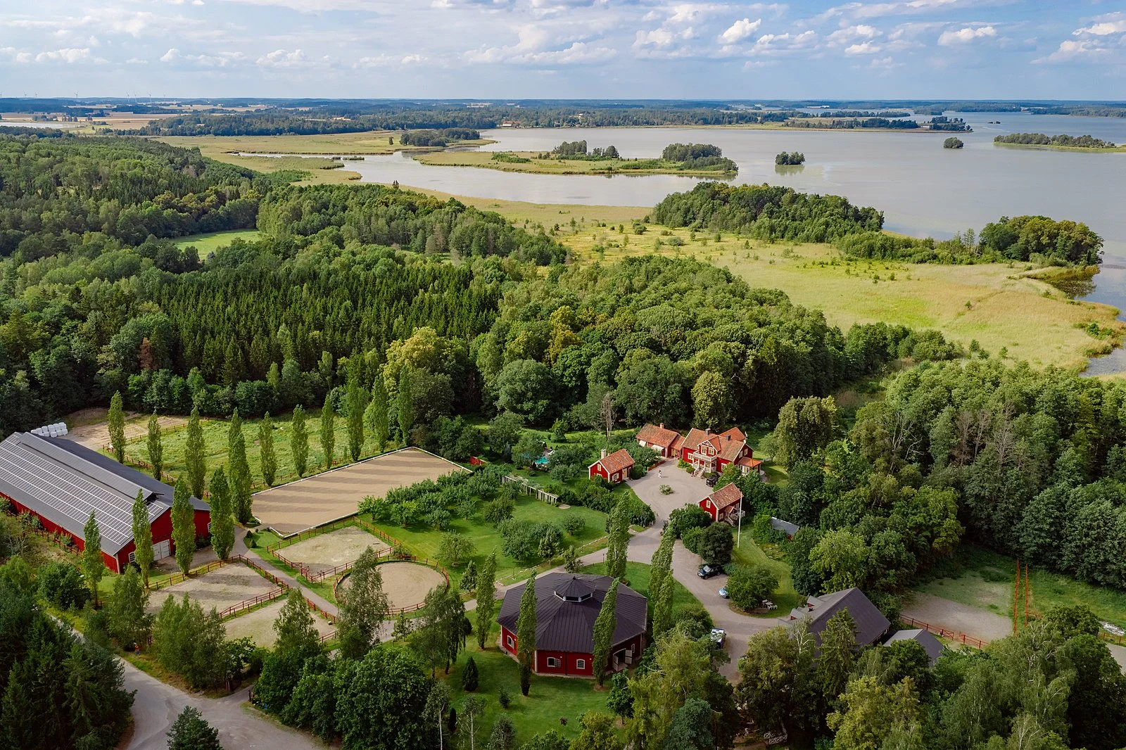 francis-york-lakefront-swedish-farmhouse-equestrian-estate-near-stockholm-6.jpeg