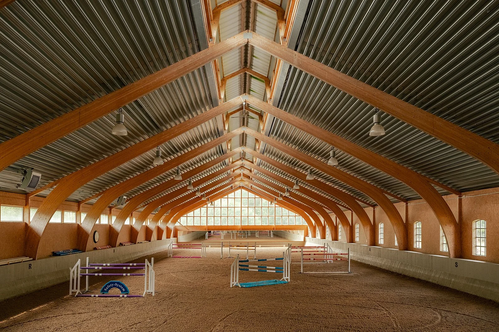 francis-york-lakefront-swedish-farmhouse-equestrian-estate-near-stockholm-12.jpeg