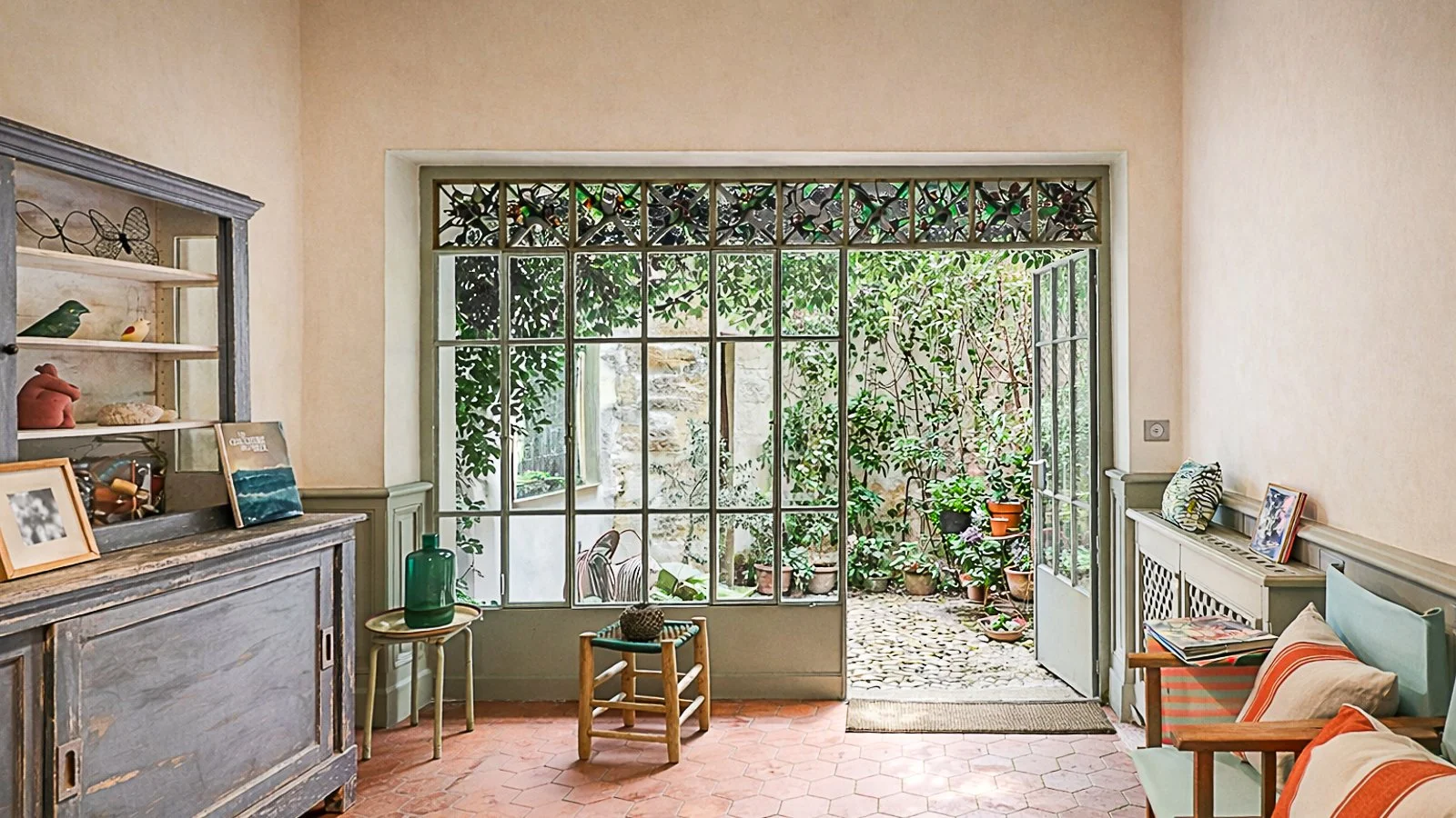 A 3-Level Apartment Inside Avignon’s Medieval Walls Lists for €995,000