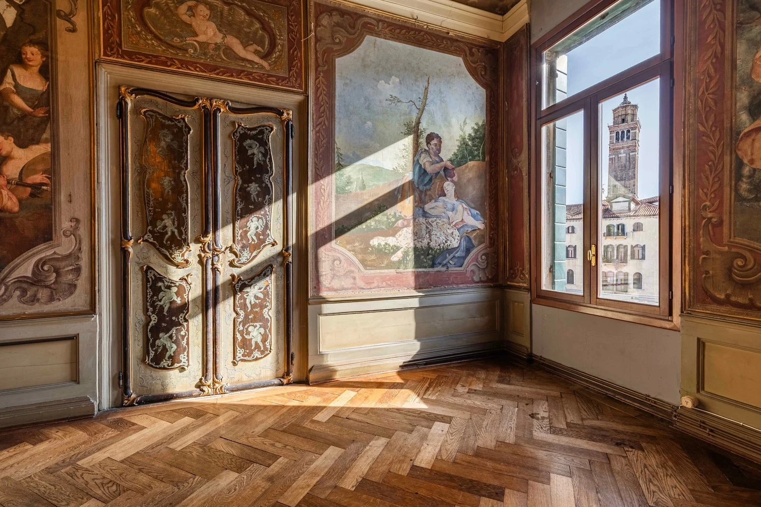 A Frescoed Palazzo Residence With a Rooftop Terrace Is for Sale on Venice’s Campo Santo Stefano
